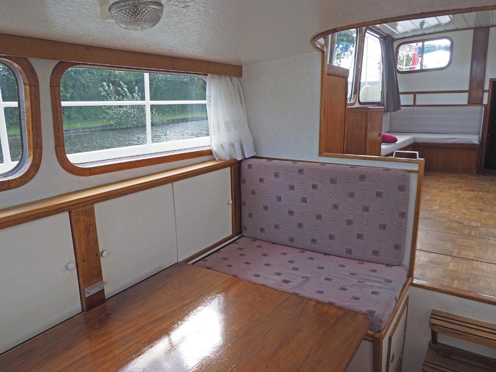 Vorschiff, Innenausstattung